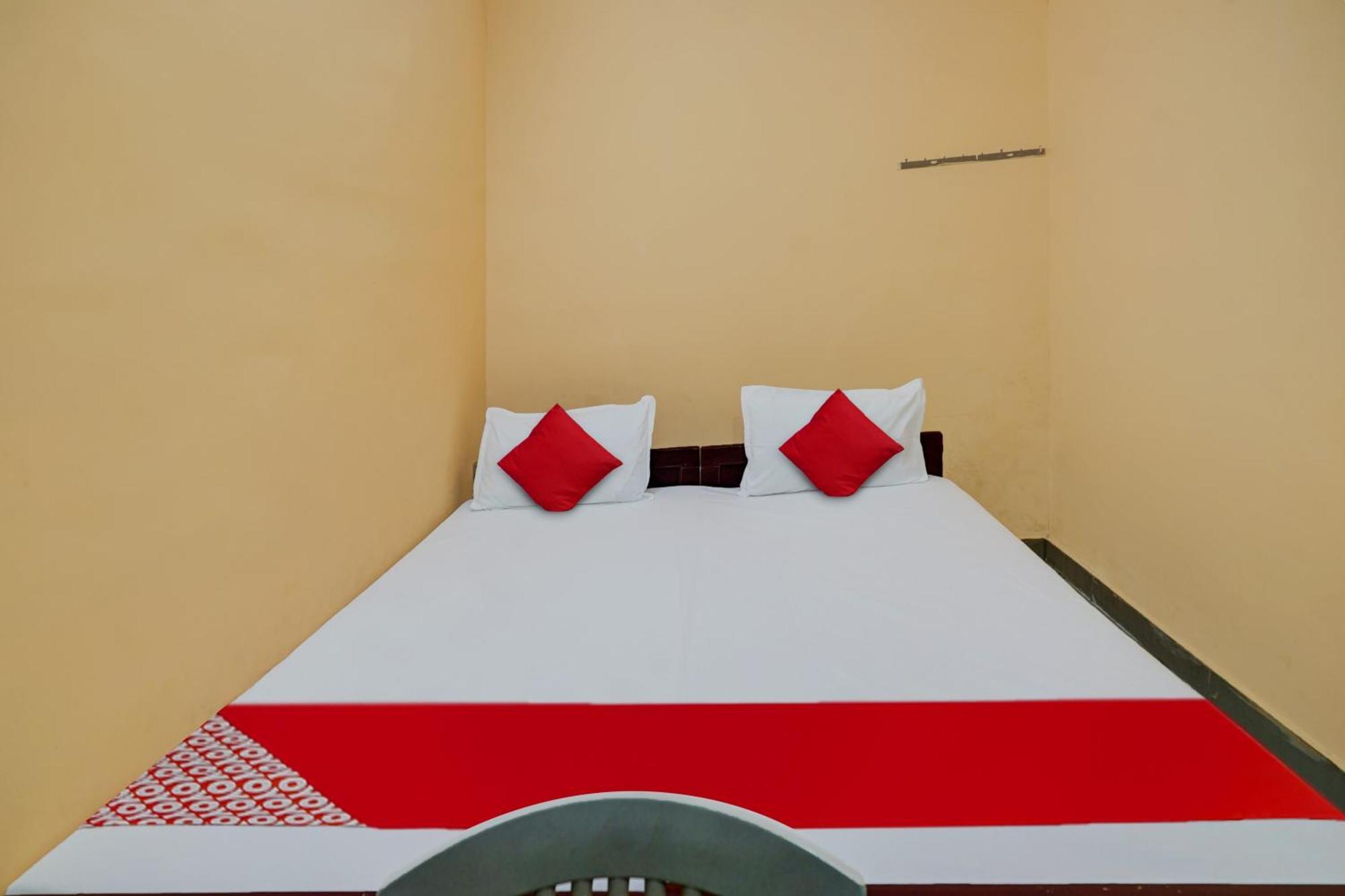 Mavelikara Hotel O Lekshmi Rooms & Villas מראה חיצוני תמונה